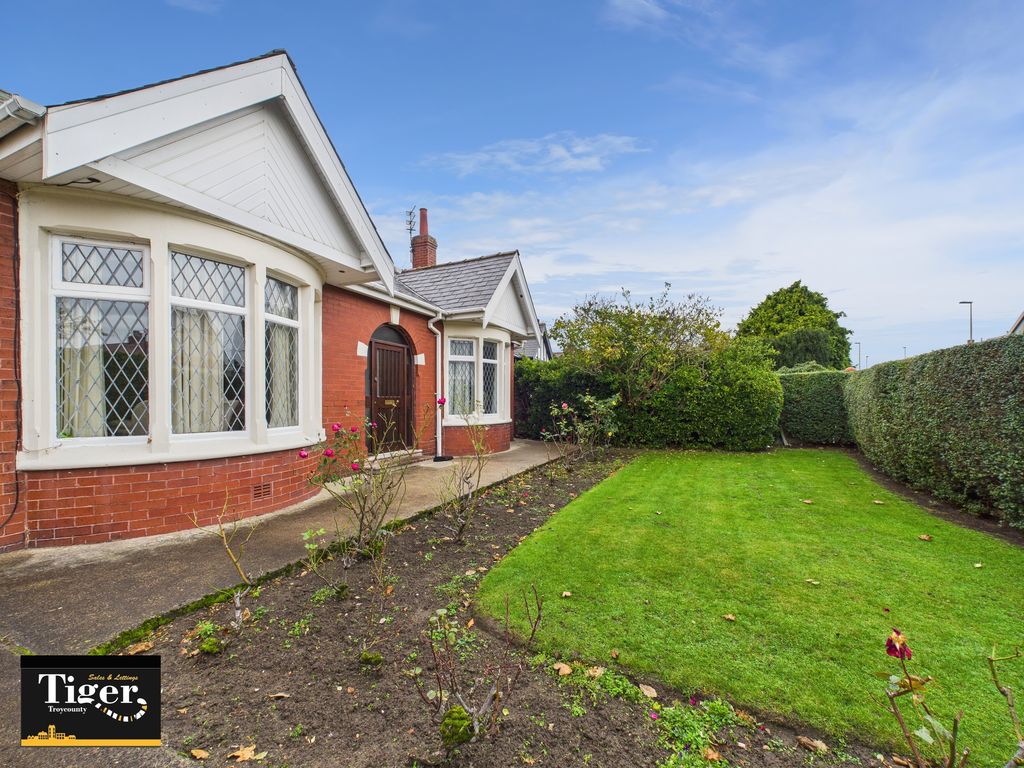 Property photo 2 of 25 Cam02176G0-Pr0745-Still002