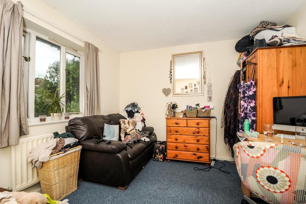 Property photo 2 of 9 Bedroom