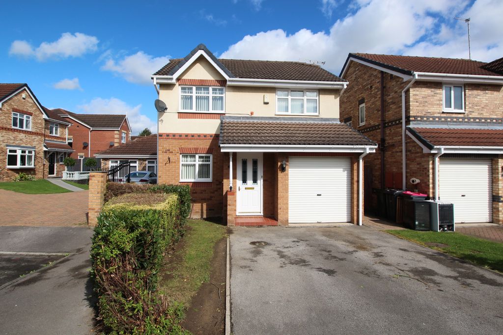 Property photo 1 of 12