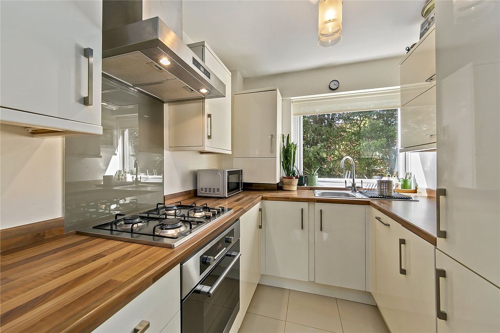 Property photo 3 of 13 Picture No. 22