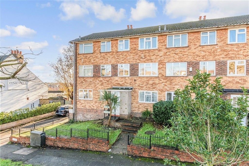 Property photo 2 of 10 External (Web)