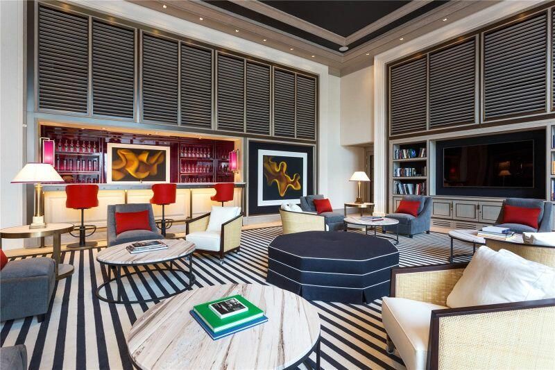 Property photo 2 of 13 Beckett Lounge