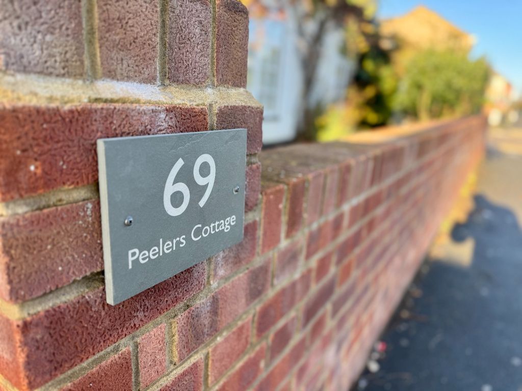 Property photo 3 of 28 4731292