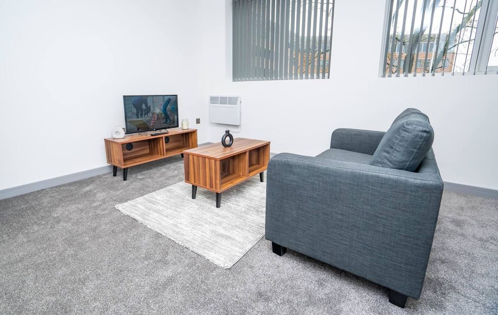 Property photo 2 of 7 Image