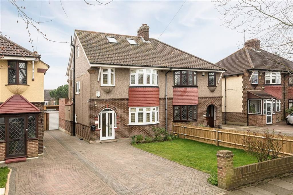Property photo 1 of 12