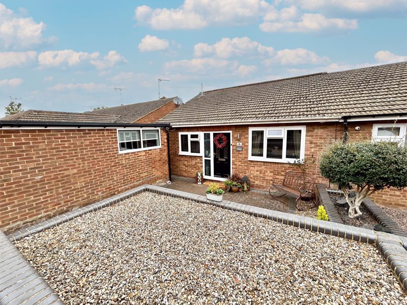 Property photo 1 of 19 Front