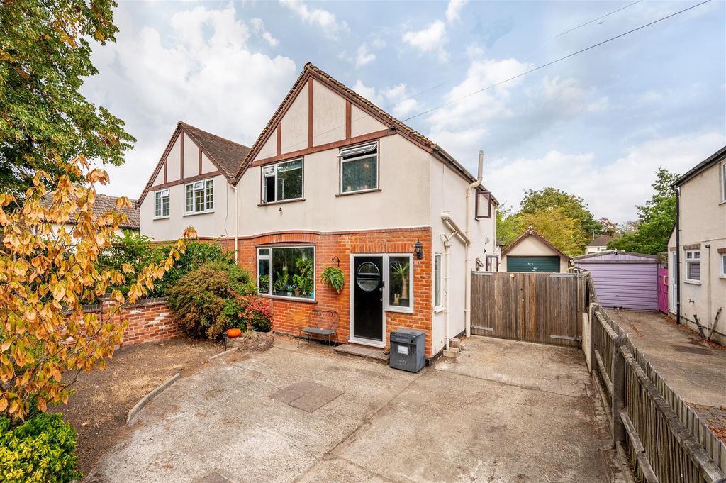 Property photo 1 of 23