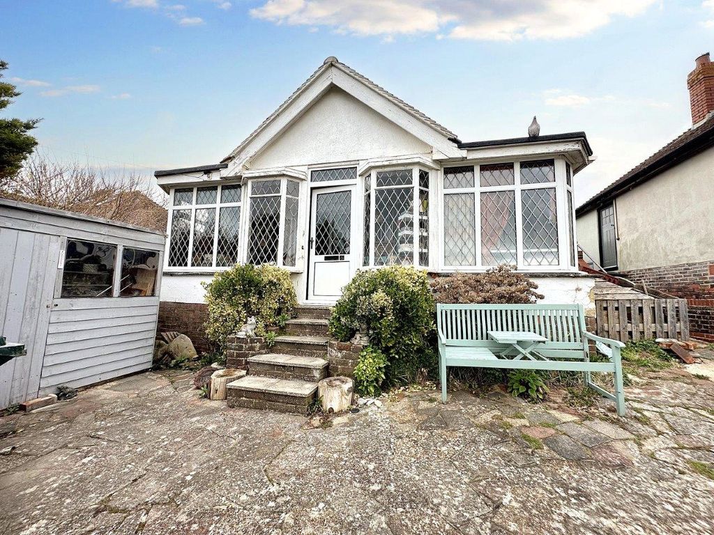 Property photo 1 of 16 Front