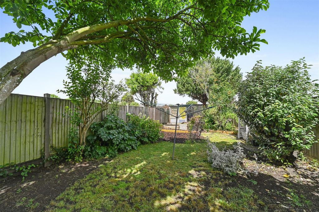Property photo 3 of 27 Rear Garden