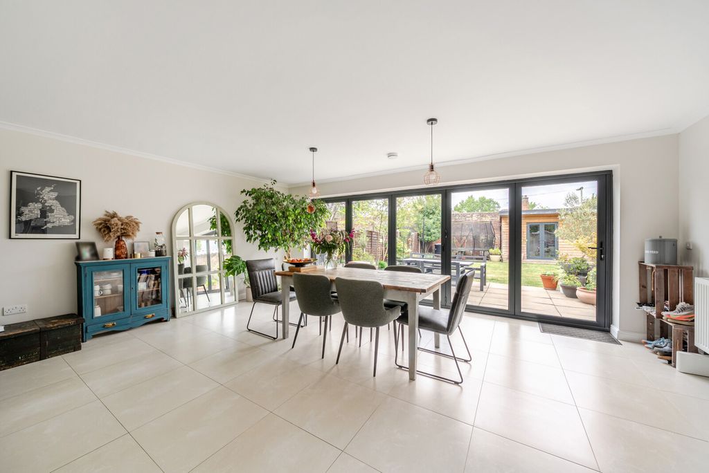 Property photo 2 of 21 1451440-15-69F088...