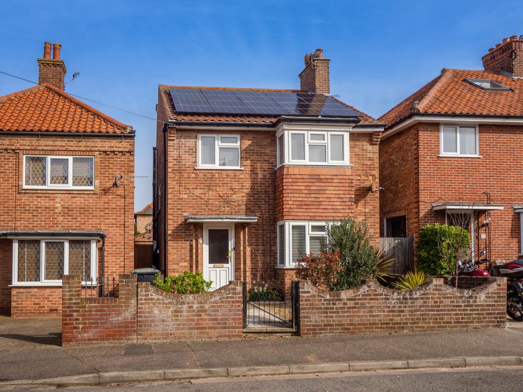 Property photo 1 of 29