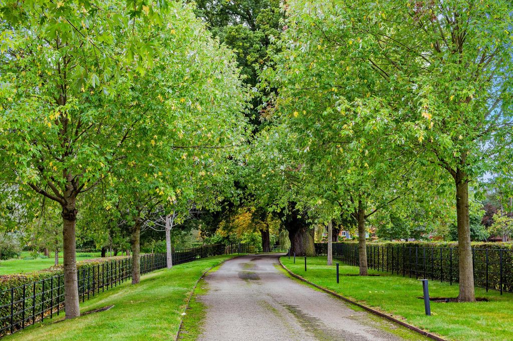 Additional image 13 of 6 bed detached house to rentMill Lane, Hartford End, Felsted, Chelmsford, Essex CM3