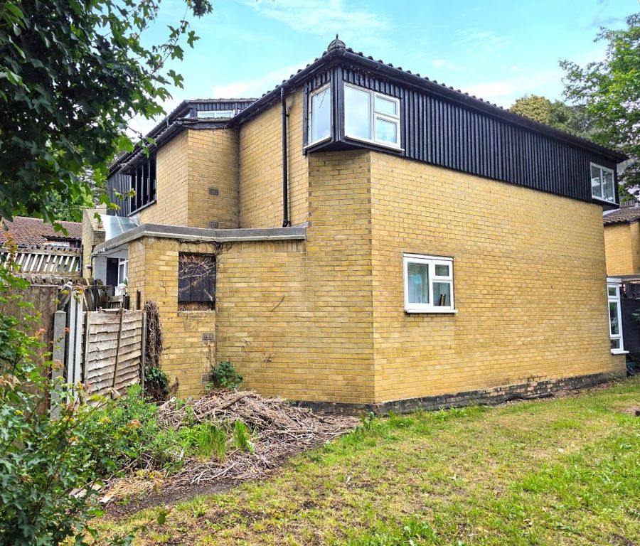 Property photo 1 of 1