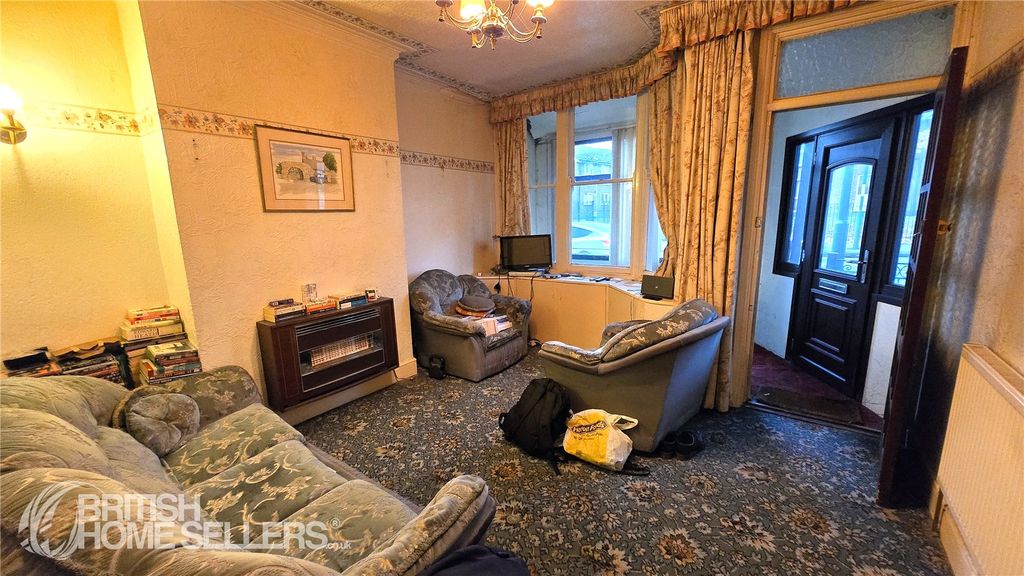 Property photo 3 of 9 Picture No. 10