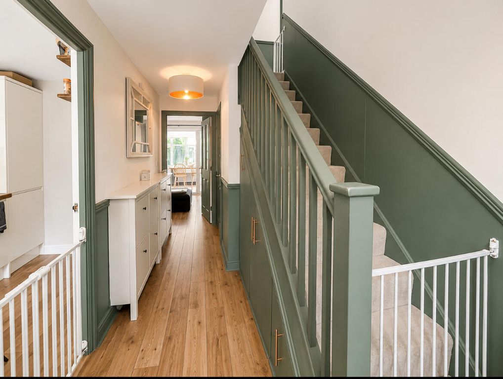 Property photo 2 of 13 Hallway