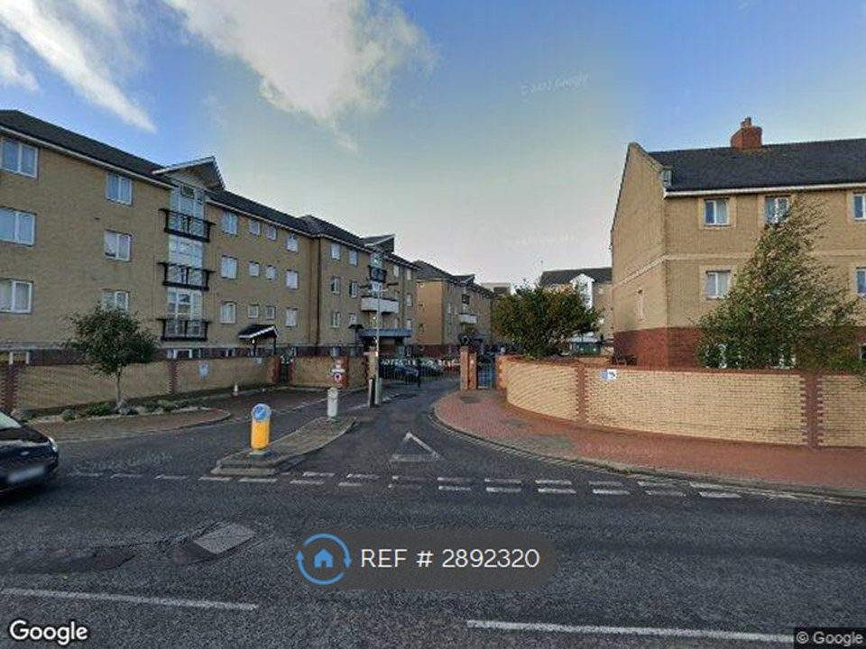 Property photo 2 of 12