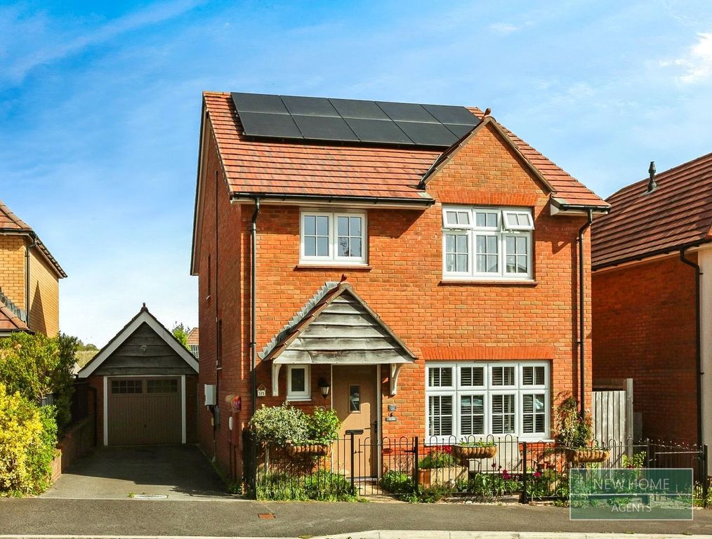 Property photo 1 of 19 Picture No. 16