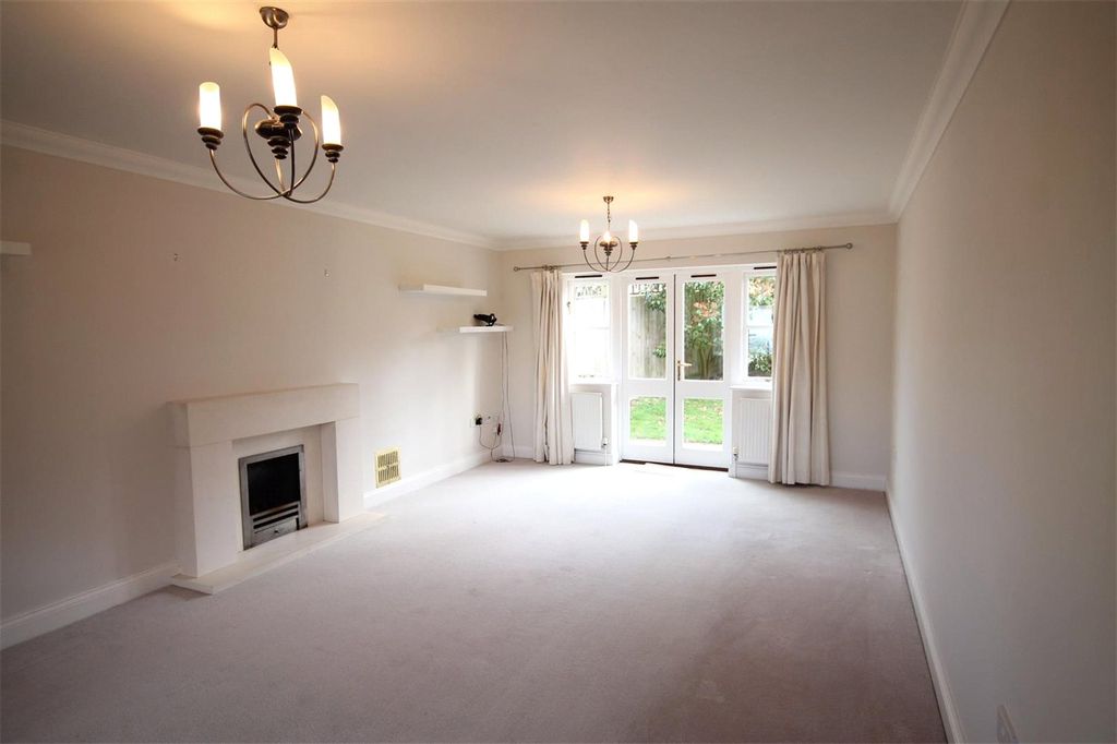 Property photo 2 of 11 Picture No. 07