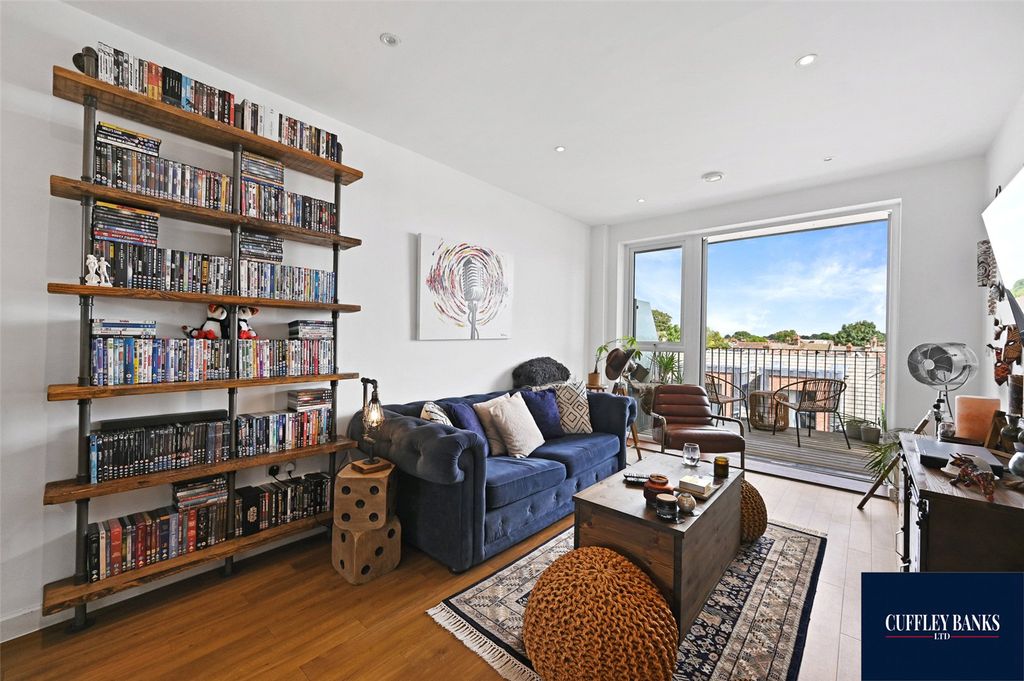Property photo 1 of 12 Picture No. 01