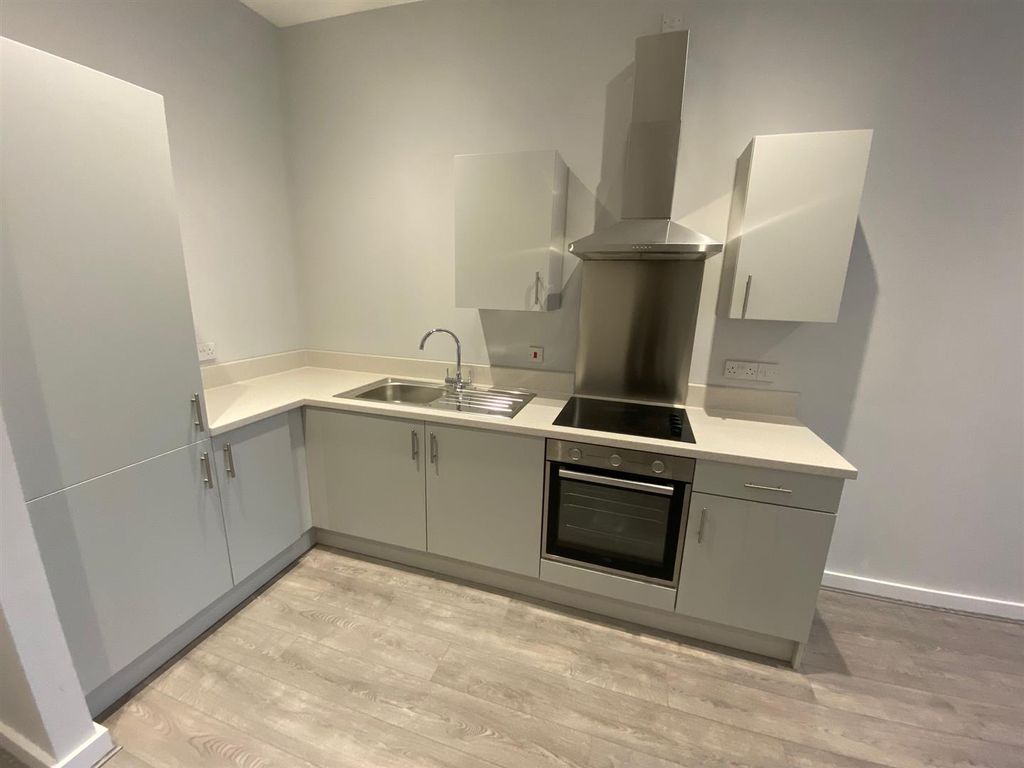 Property photo 1 of 12 Kitchen
