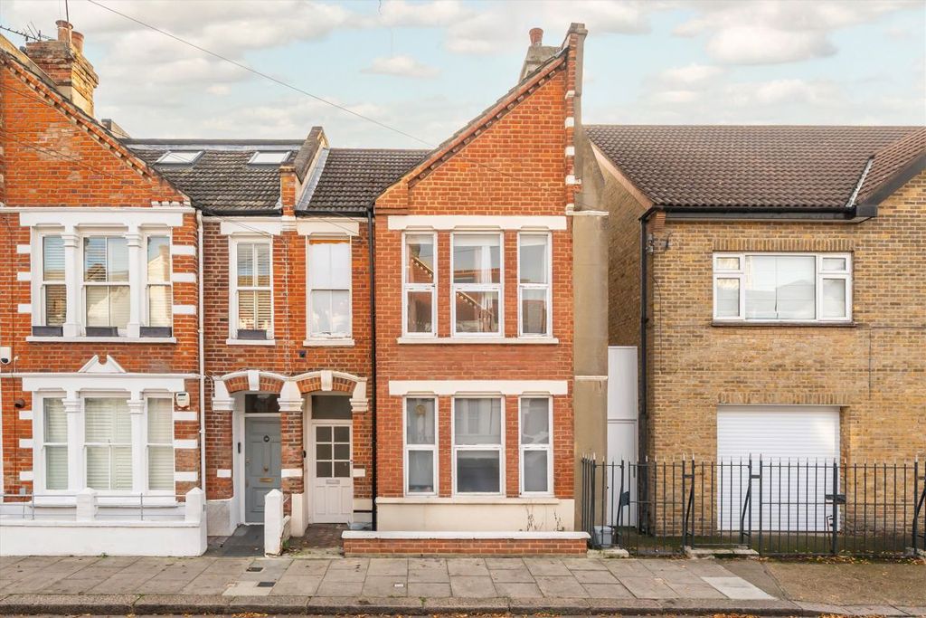 Property photo 1 of 4