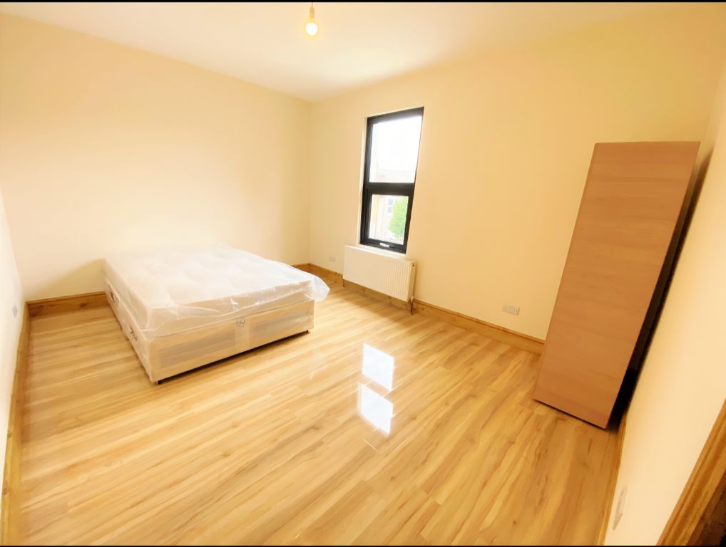 Property photo 1 of 4