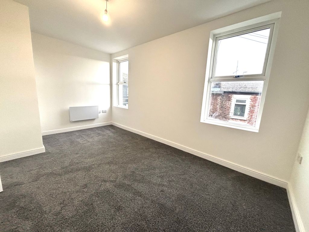 Property photo 2 of 5 Image