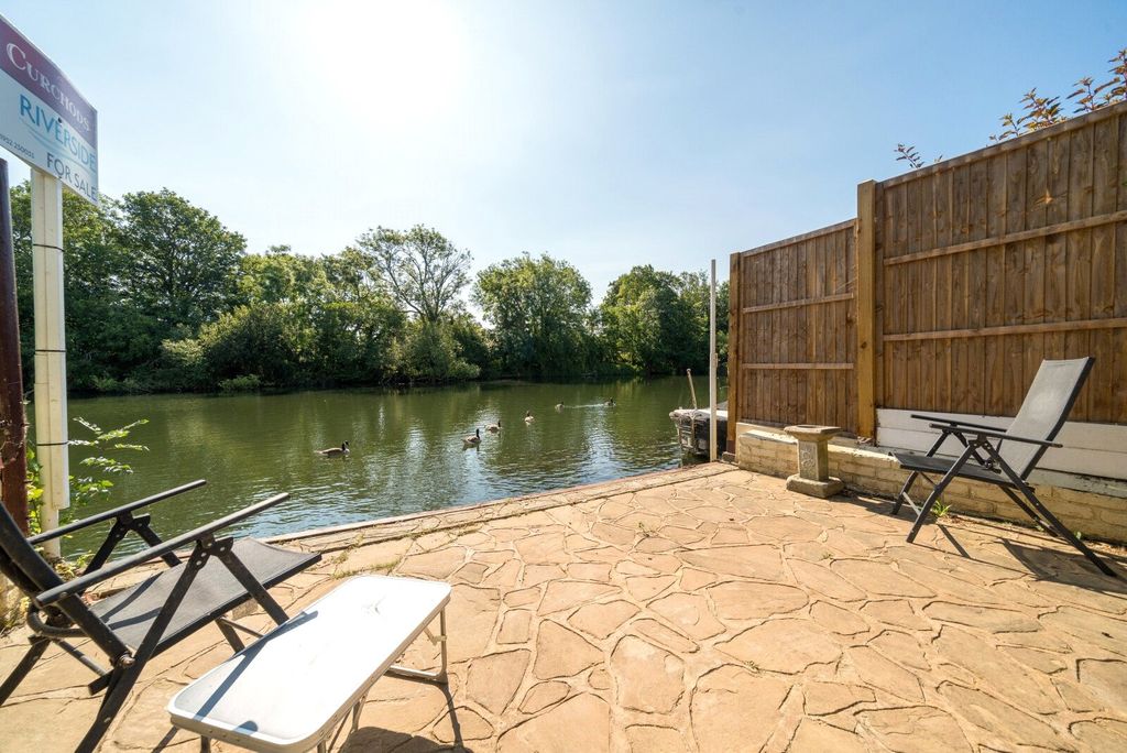 Property photo 1 of 11 Picture No. 01