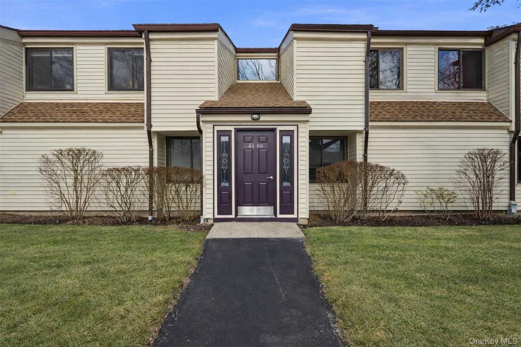 Property photo 1 of 28
