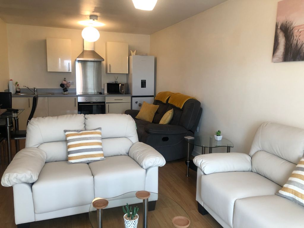 Property photo 1 of 6