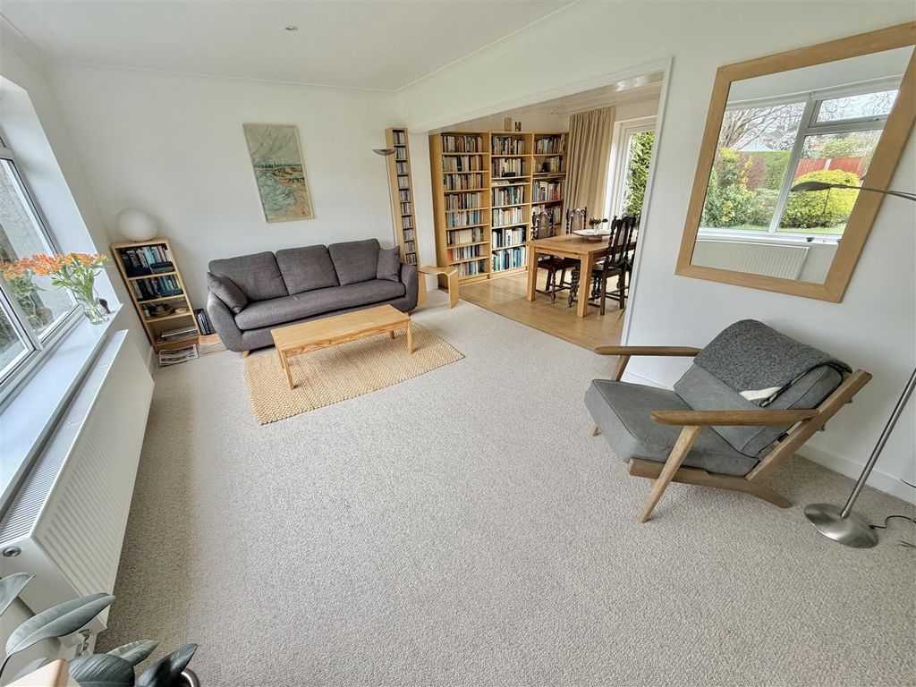 Property photo 2 of 34 Image 2