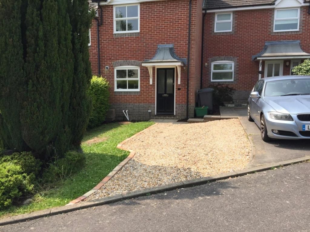 Property photo 1 of 1 External