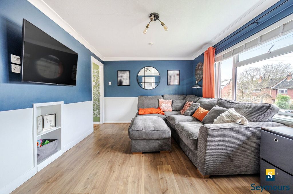 Property photo 2 of 24 Picture No. 27