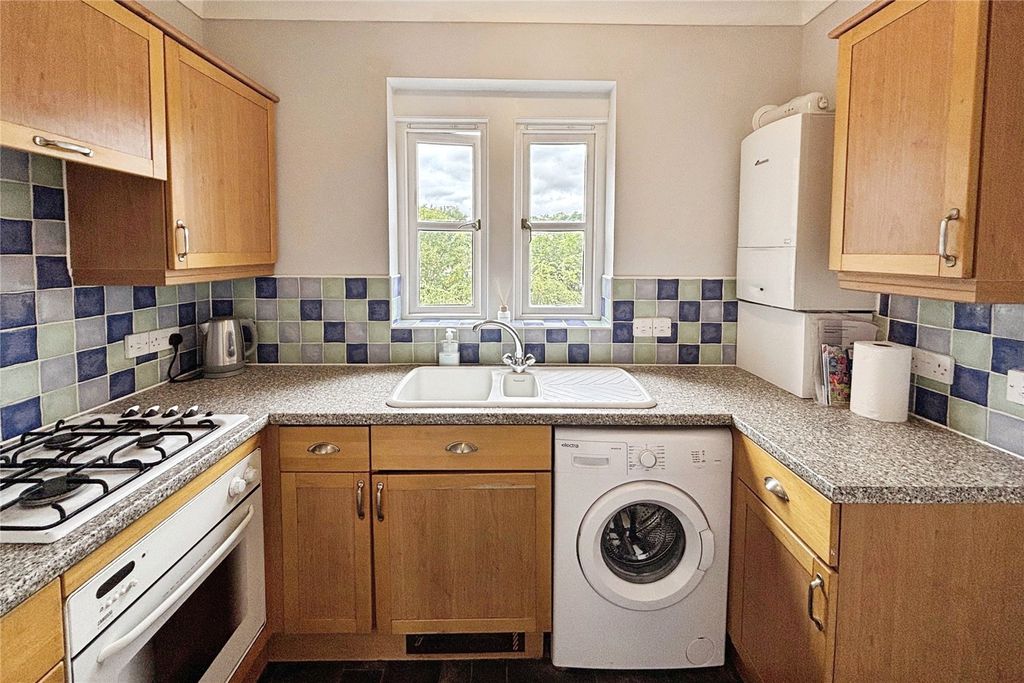 Property photo 3 of 12 Picture No. 25