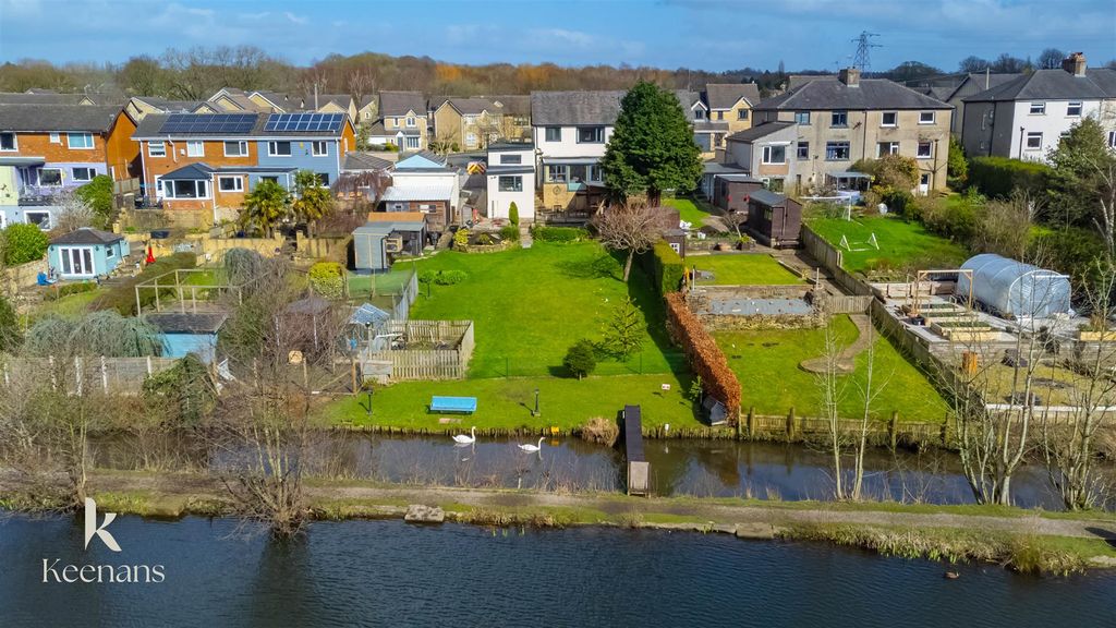 Property photo 1 of 66 1.Jpg