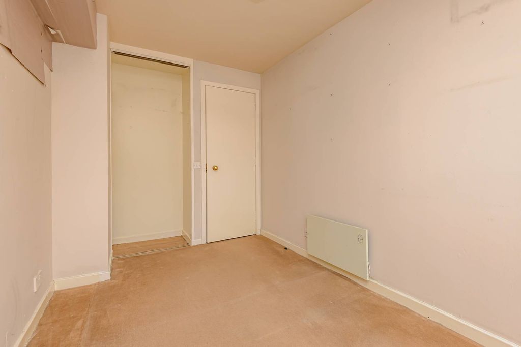 Additional image 9 of 2 bed flat for sale1/35 Bothwell House, Bothwell Street, Edinburgh EH7