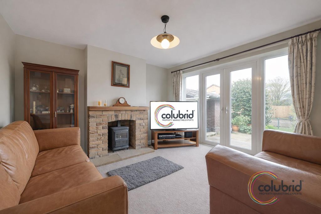 Property photo 3 of 14