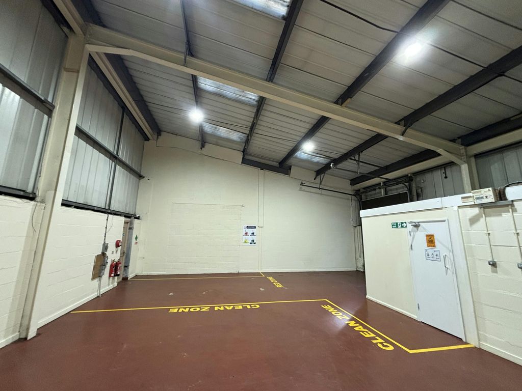 Property photo 3 of 7 Img_5353.Jpg