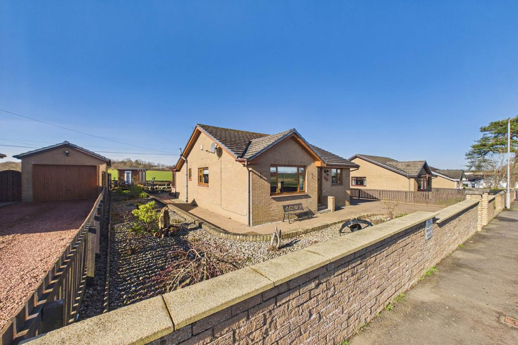 Property photo 1 of 31