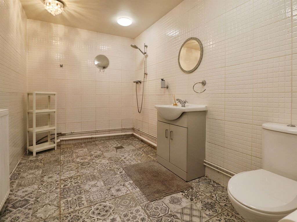 Additional image 16 of 4 bed link detached house for saleDeepfield Close, Cardiff CF5