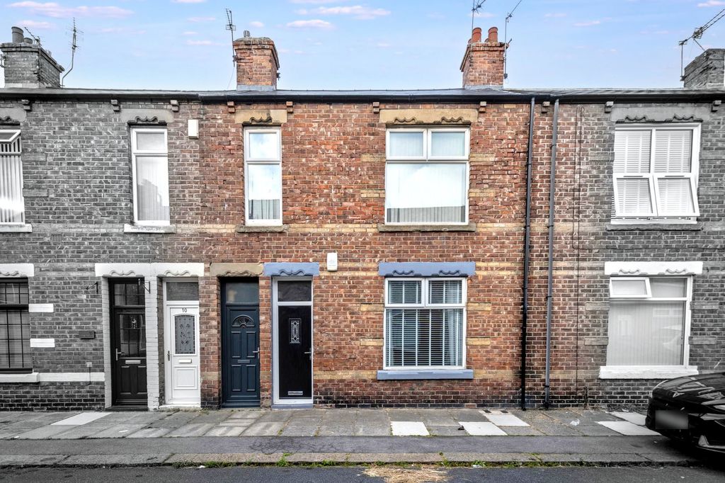 Property photo 1 of 24