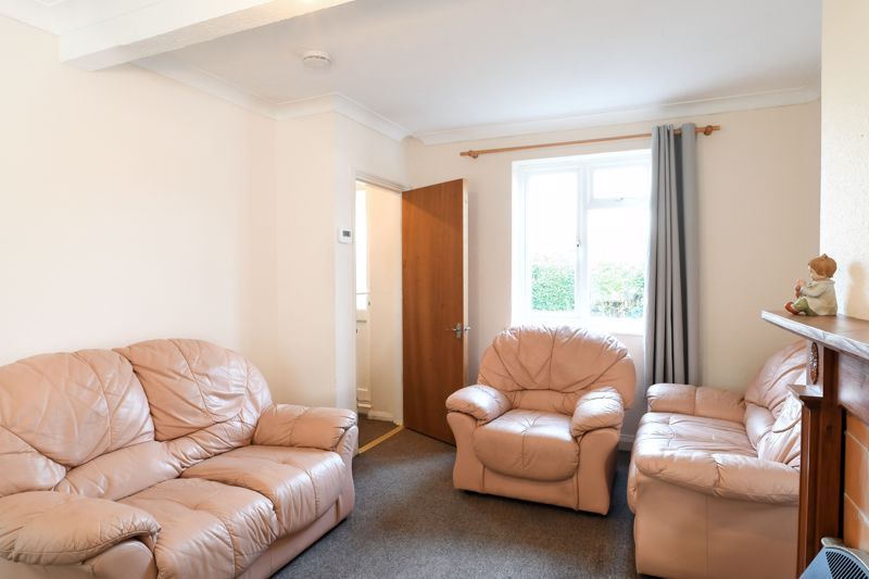 Property photo 3 of 9 Living Room