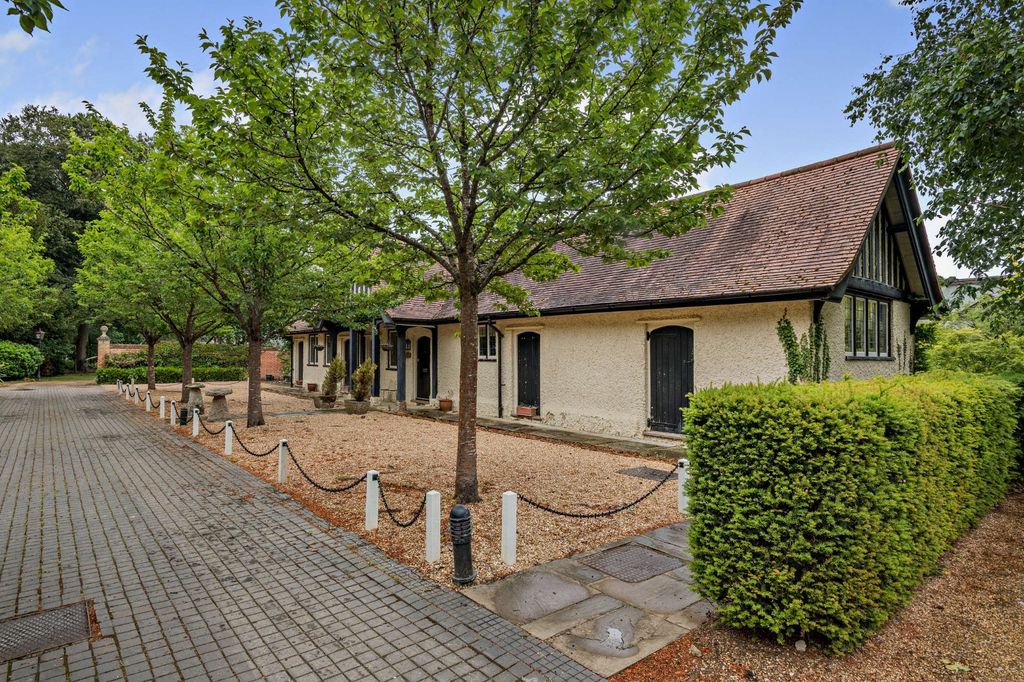Property photo 1 of 15 Picture No. 01