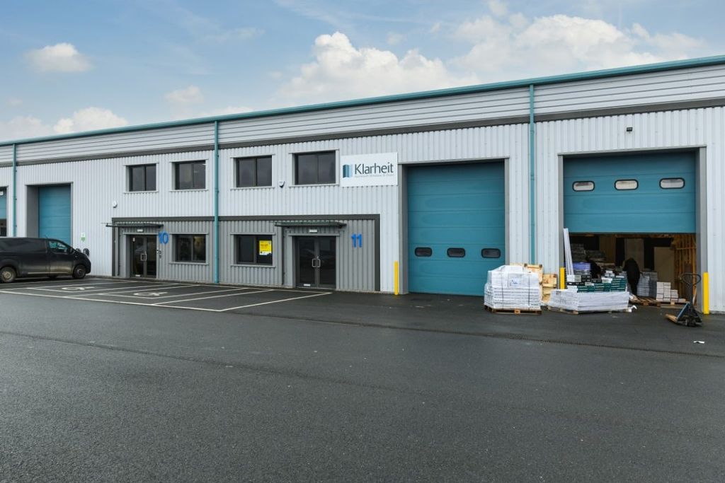 Property photo 3 of 9