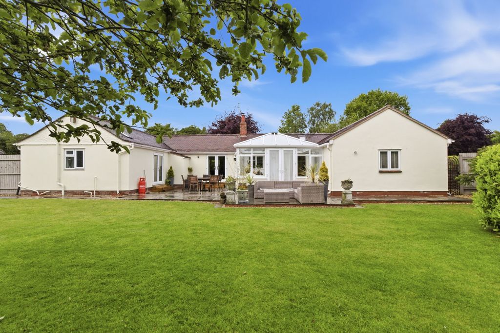 Property photo 1 of 30