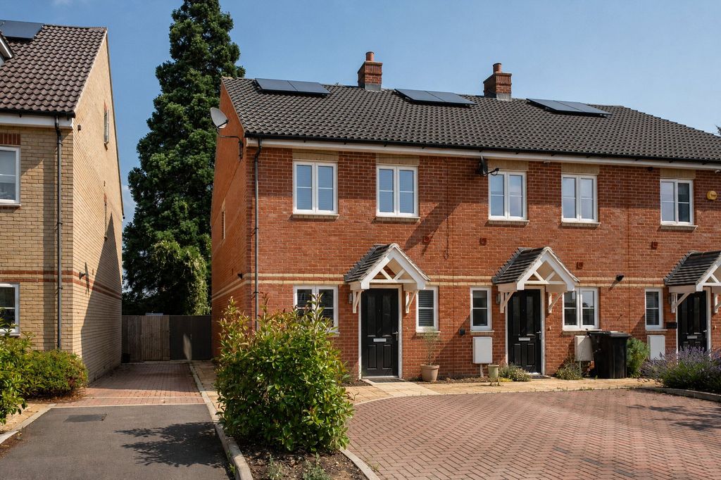Property photo 1 of 11 Picture No. 32