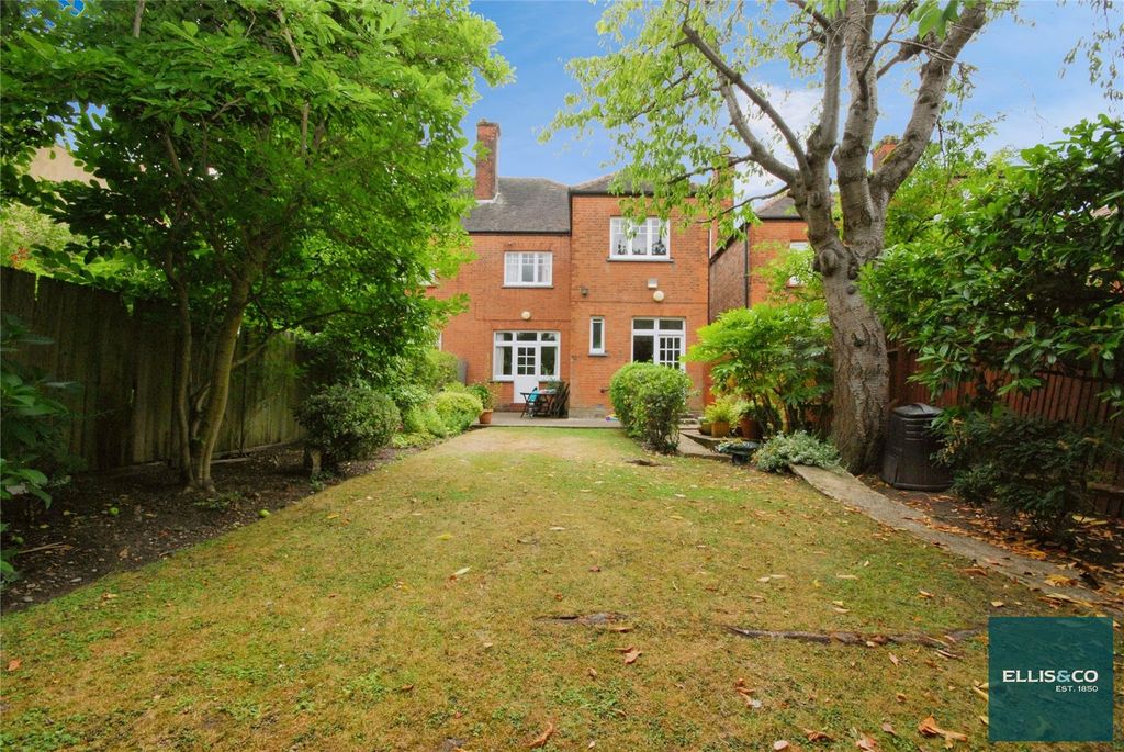 Property photo 1 of 14 Picture No. 20