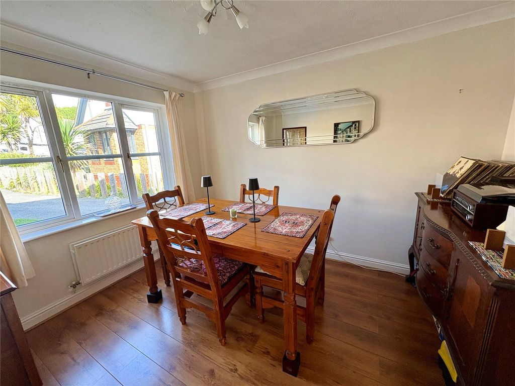 Property photo 3 of 28 Dining Room