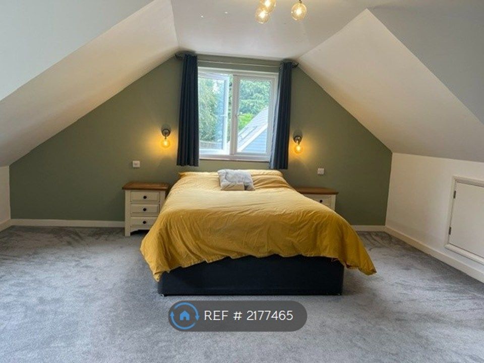 Property photo 1 of 12 Spacious Luxury Double Bedroom