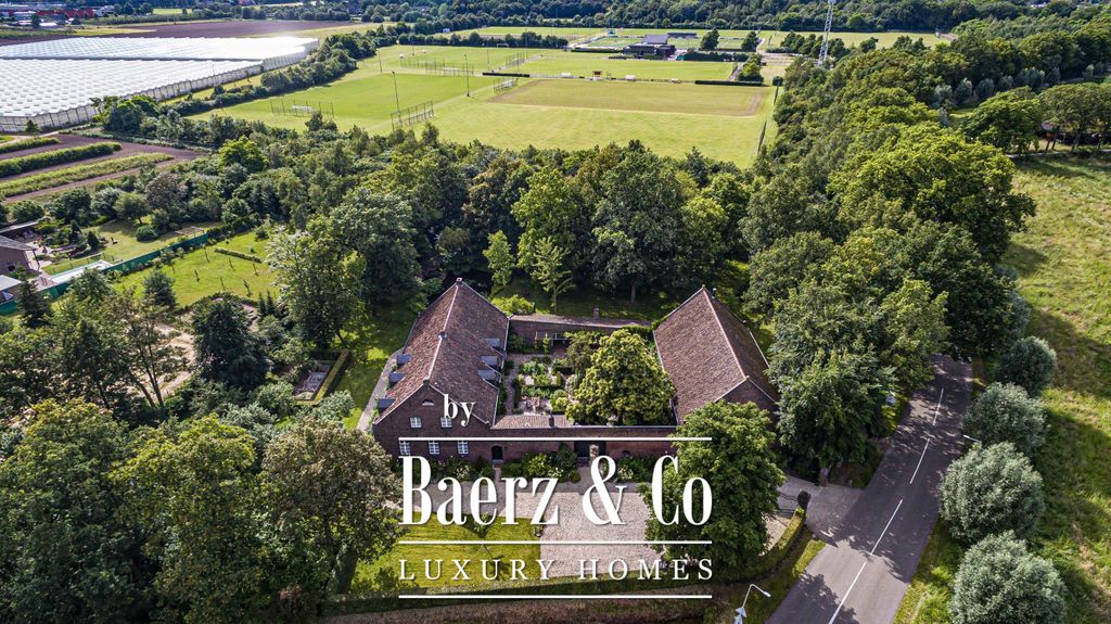 Property photo 1 of 51